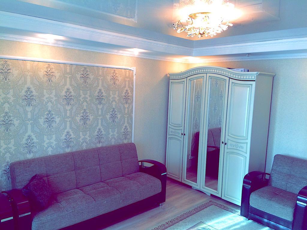 Vremena Goda Apartment In Astana Exterior foto