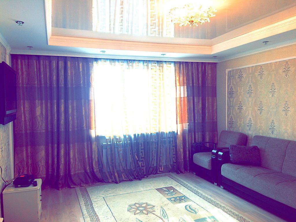 Vremena Goda Apartment In Astana Exterior foto